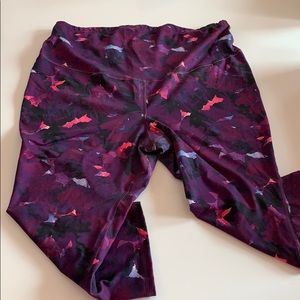 High rise maternity capris